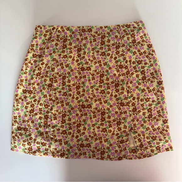 Mango Floral Mini Skirt - Picture 2 of 10